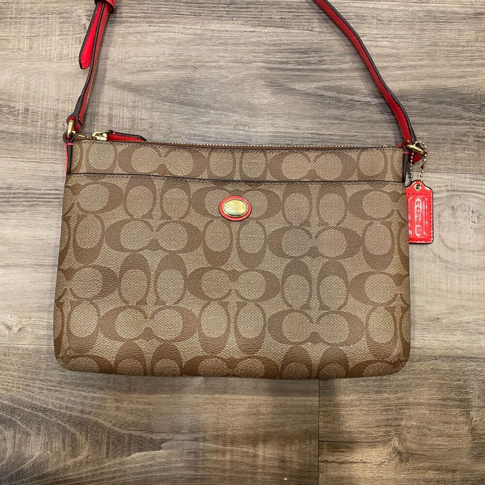 Coach Persimmon Peyton Signature East West Swing pack Bag